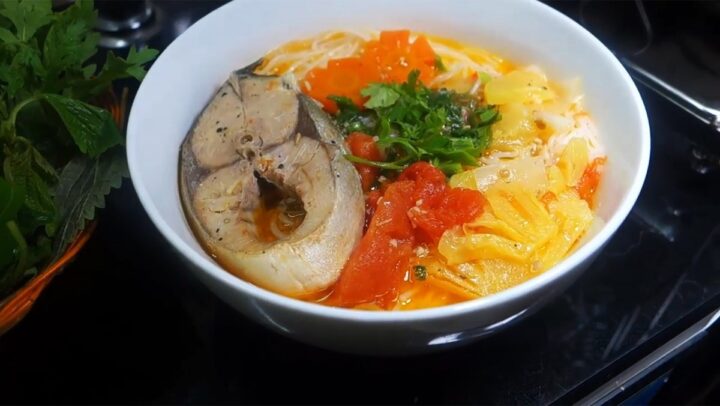 Bún cá cam tươi ngon