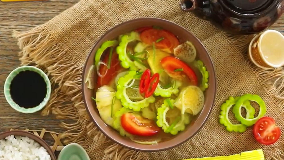 Cách nấu canh dọc mùng chay với khổ qua