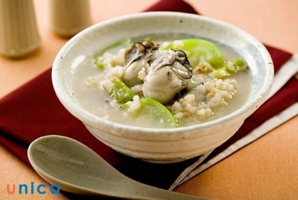 Cách nấu cháo hàu cho trẻ ăn dặm