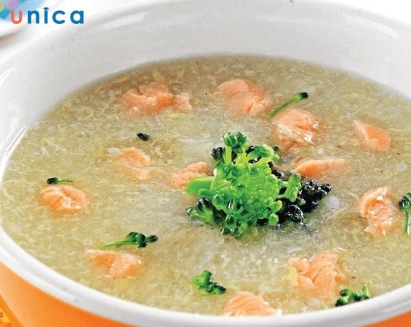 Cá hồi rất giàu DHA, axit amin, axit béo không bão hòa và omega nên sẽ rất tốt cho sự hình thành và phát triển của trẻ nhỏ