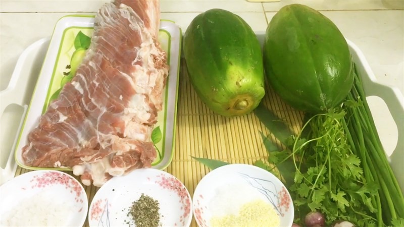 Nguyên liệu chính cho món sườn bò hầm đu đủ tươi ngon.