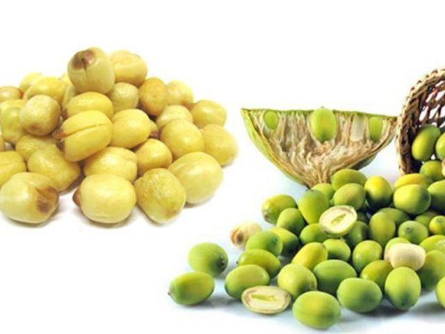 Cháo trứng gà bí đỏ hạt sen thơm ngon
