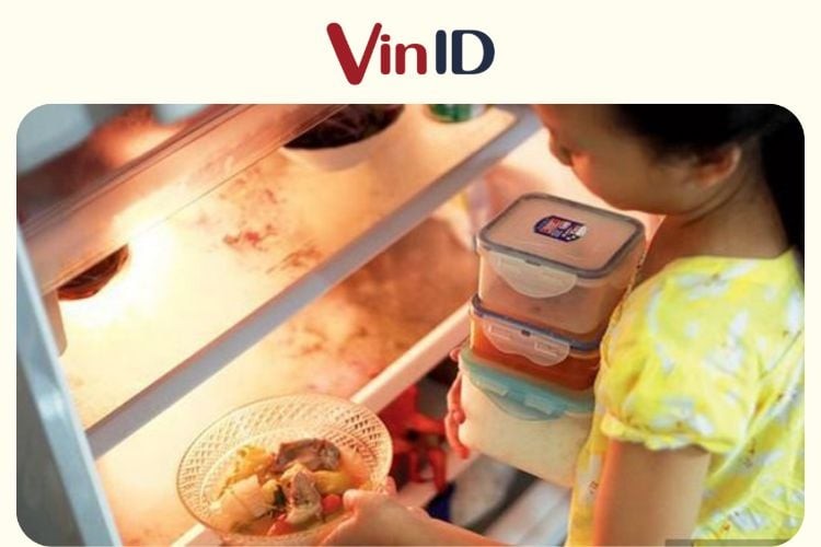Cháo trắng nhuyễn bảo quản trong ngăn mát tủ lạnh