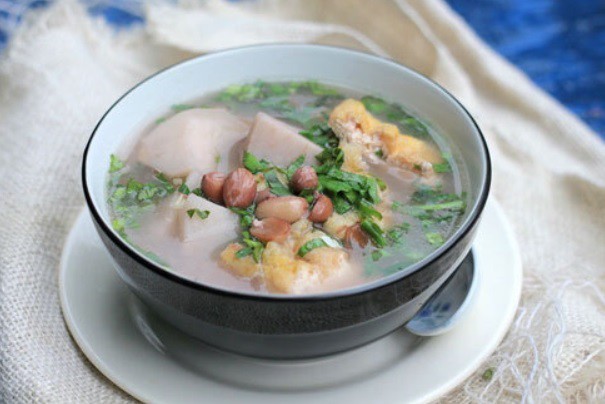 Món canh khoai sọ chay đậu phụ thơm ngon