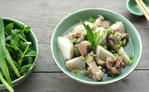 Món canh vịt nấu khoai sọ thơm ngon hấp dẫn