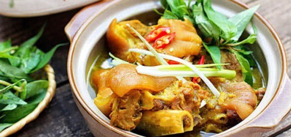 Bát giả cầy sánh mịn, hấp dẫn ăn kèm rau thơm