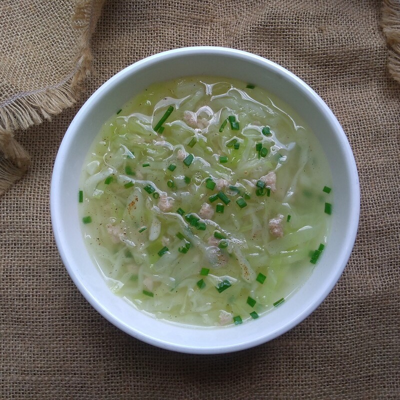 Món canh bắp cải thịt bằm thơm ngon