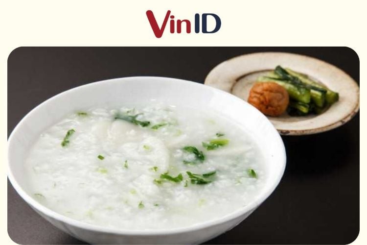 Thưởng thức bát cháo trắng nhuyễn truyền thống