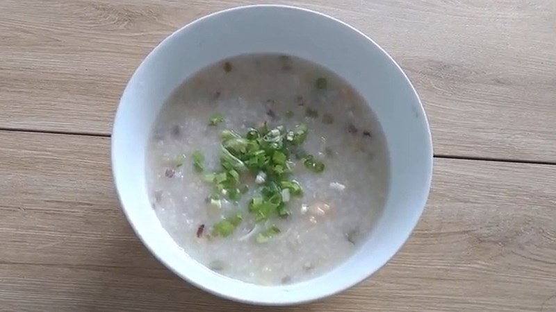 Cháo tôm đậu xanh khoai tây mềm mịn