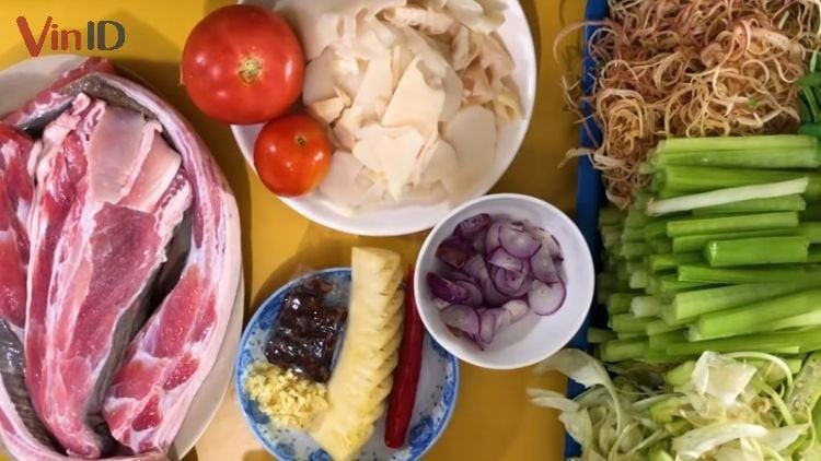 Nguyên liệu làm món lẩu cá đuối nấu măng