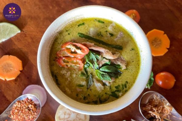 Nguồn gốc và lịch sử món cà ri Thái xanh truyền thống