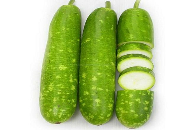 Bầu giàu nước, giúp bổ sung độ ẩm cho cơ thể và là thực phẩm tốt khi kết hợp với tép tươi ngon