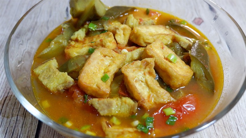 Canh cà tím đậu phụ hoàn chỉnh, sẵn sàng thưởng thức