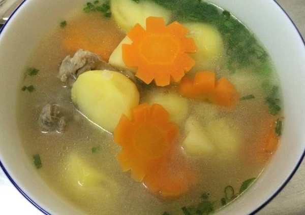 Tô canh giải khoai xương bò hầm đã hoàn thành