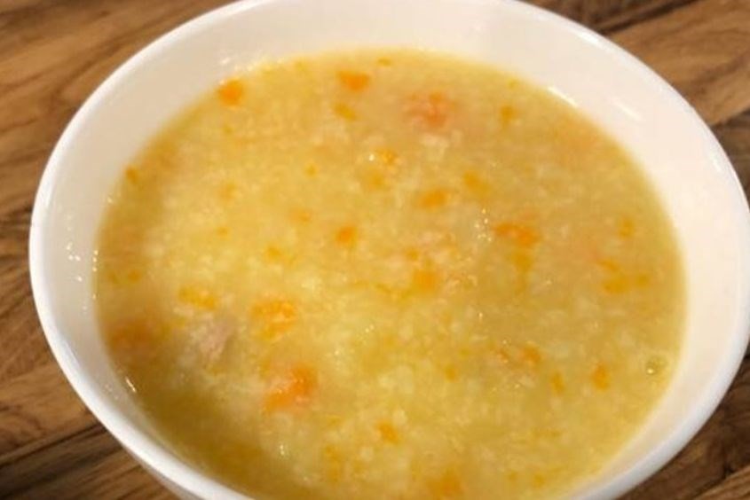 Cháo hạt chia cà rốt táo giúp bé sáng mắt