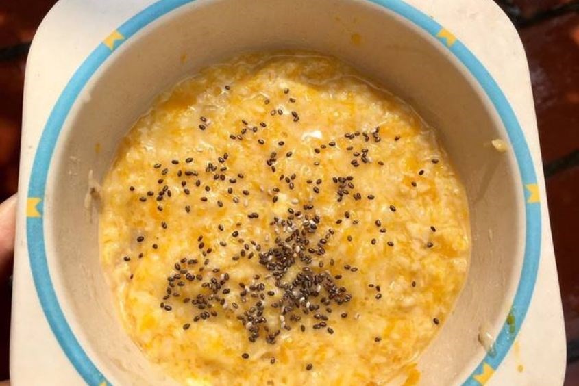 Món cháo hạt chia bí đỏ hấp dẫn, bổ sung vitamin A