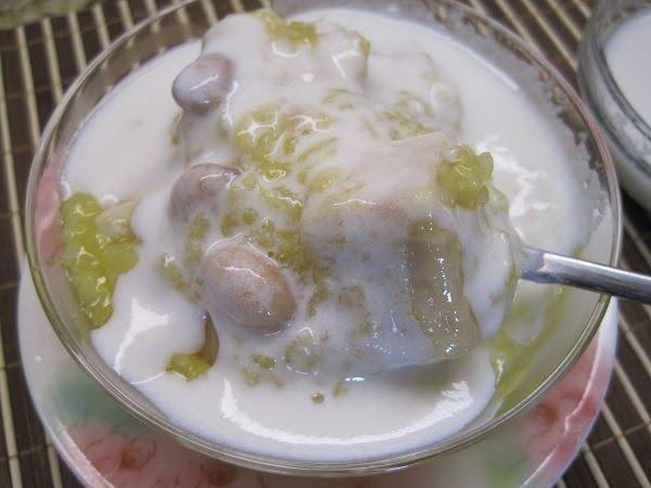 Bát chè khoai môn dẻo đậu xanh thơm ngon hoàn thành