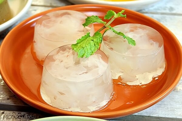Món rau câu biển thành phẩm thơm ngon, mát lạnh sẵn sàng thưởng thức