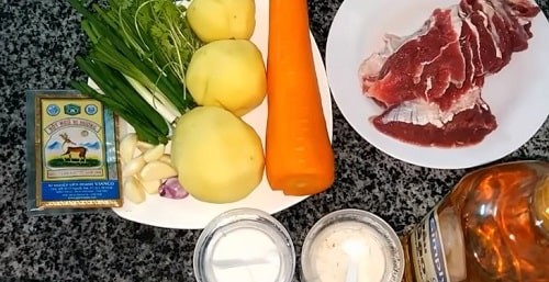 Bò hầm khoai tây cà rốt bổ dưỡng cho bà đẻ
