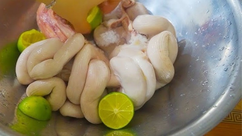 cách nấu phá lấu lòng heo 4