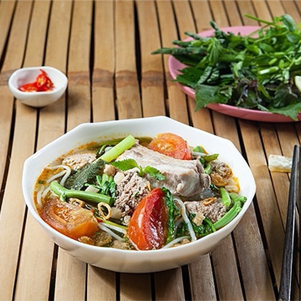 Thành phẩm canh bún riêu cua miền bắc