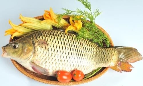 cách nấu canh dưa chua cá chép đơn giản