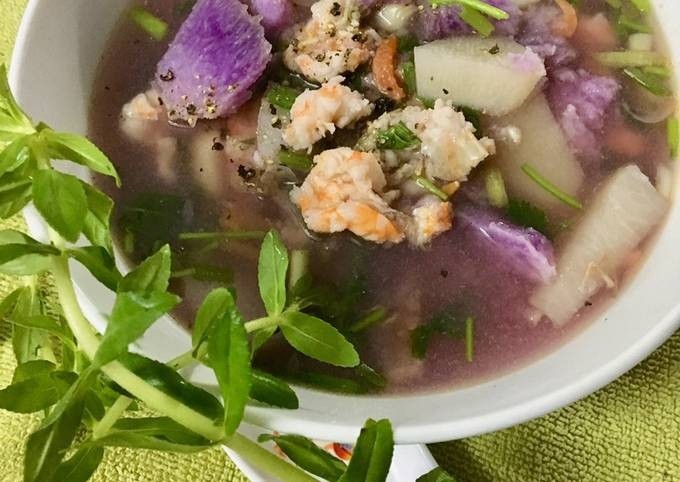 Nấu canh khoai từ khoai mỡ nấu tôm ngon ngọt khó cưỡng