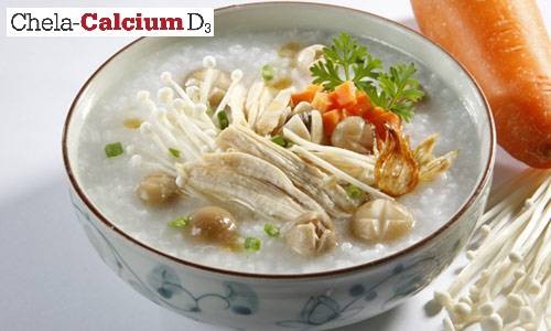 Tô cháo gà ta hạt sen thơm ngon, dễ làm theo cách nấu cháo gà cho bà bầu
