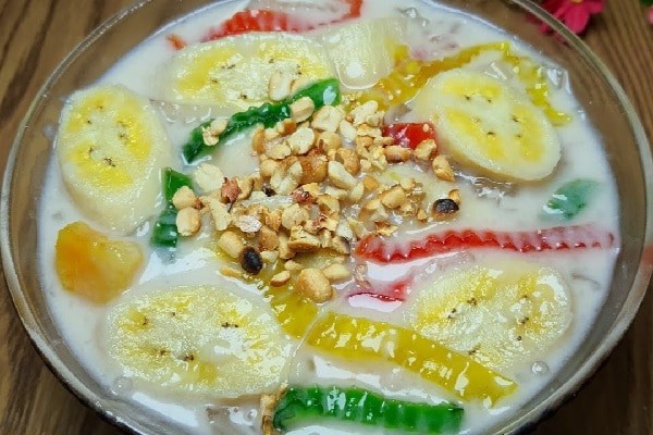 Chè đậu xanh bột báng bột khoai thành phẩm hấp dẫn