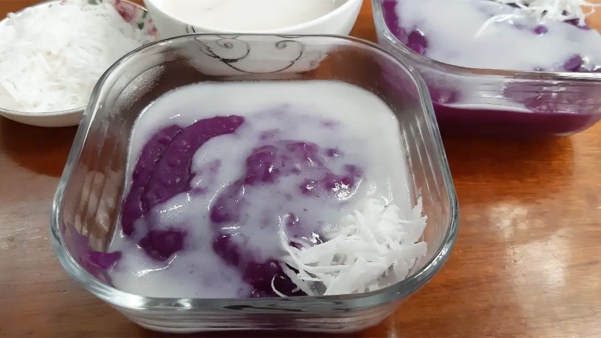 Hình ảnh chè khoai tím nước cốt dừa thành phẩm