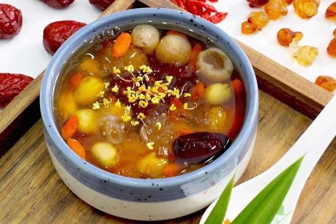 Những lợi ích tuyệt vời của chè dưỡng nhan sắc đối với sức khỏe và vẻ đẹp làn da