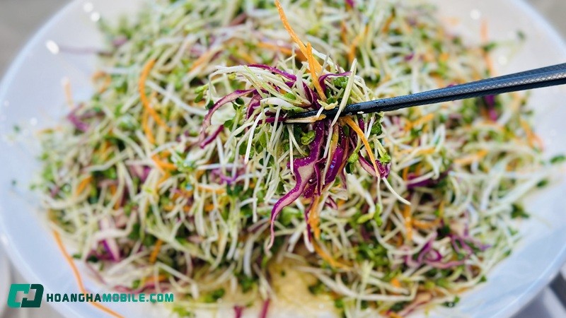 Salad rau củ sốt mè rang tươi ngon, tăng cường chất xơ cho công thức nấu ăn ngon mỗi ngày
