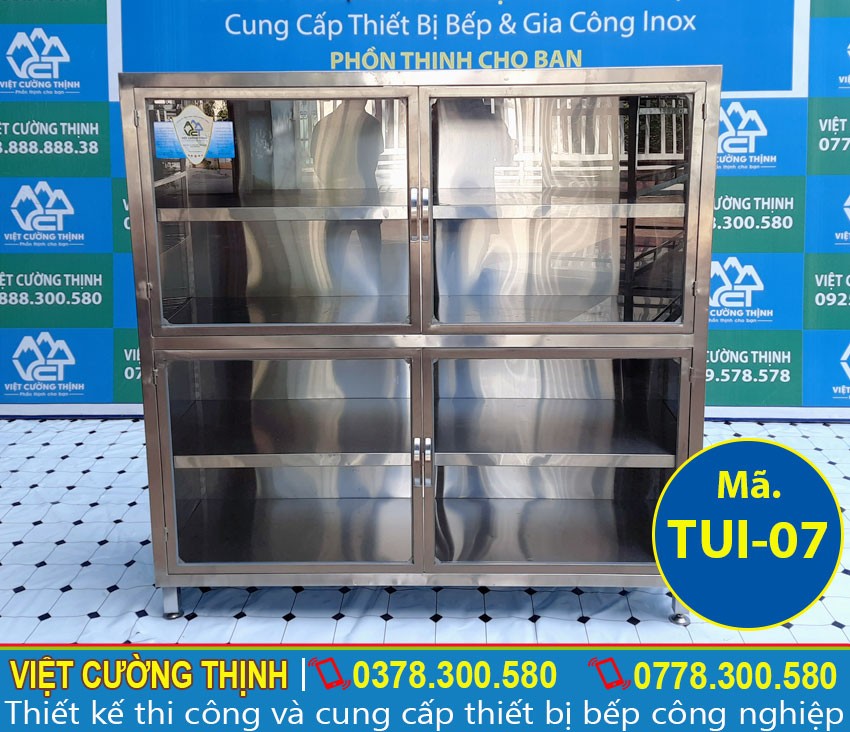 Tủ inox 4 tầng dùng để đựng chén bát hoặc đồ dùng bếp