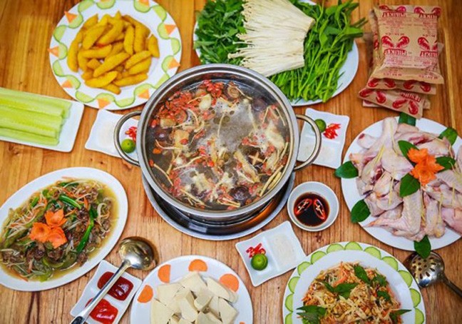 Lẩu thập cẩm thơm ngon
