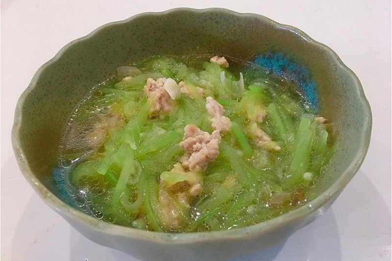 Thành phẩm món canh bầu thịt băm