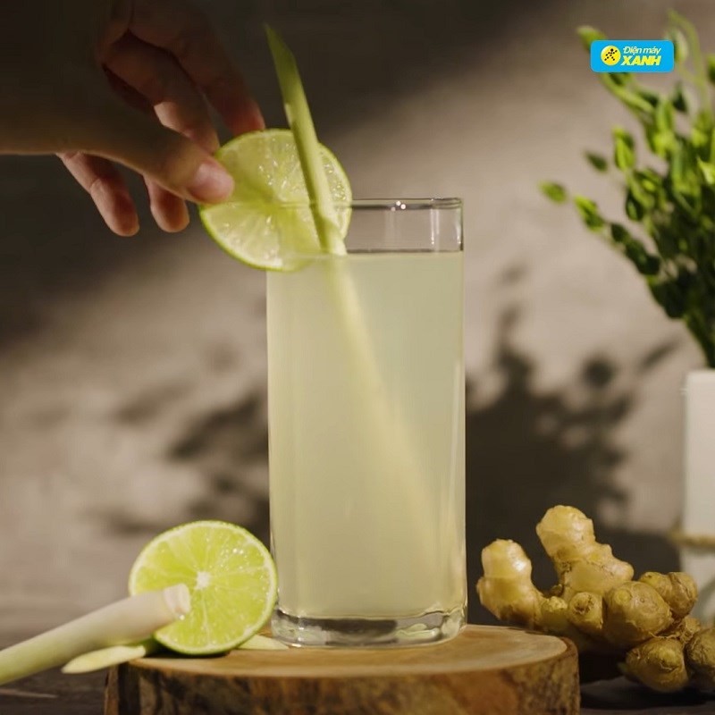 Ly nước gừng sả chanh thơm ngon đã hoàn thành