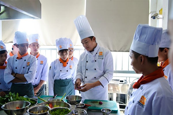 Giảng viên chia sẻ bí quyết để khởi nghiệp thành công với quán hủ tiếu Nam Vang