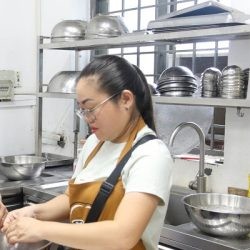Học viên kiều my
