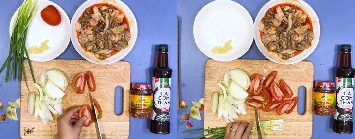 Sơ chế hành tây và cà chua cho món bạch tuộc xào sa tế