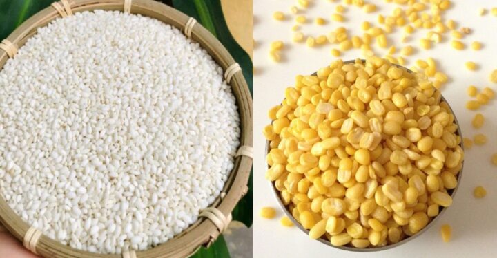 Thịt gà đã chặt và lòng gà đang được ướp với các loại gia vị đặc trưng