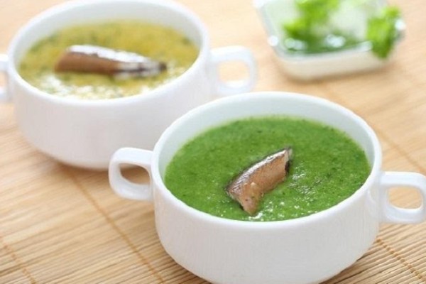 Cháo lươn măng tây bổ dưỡng, giúp bé phát triển xương và thị lực
