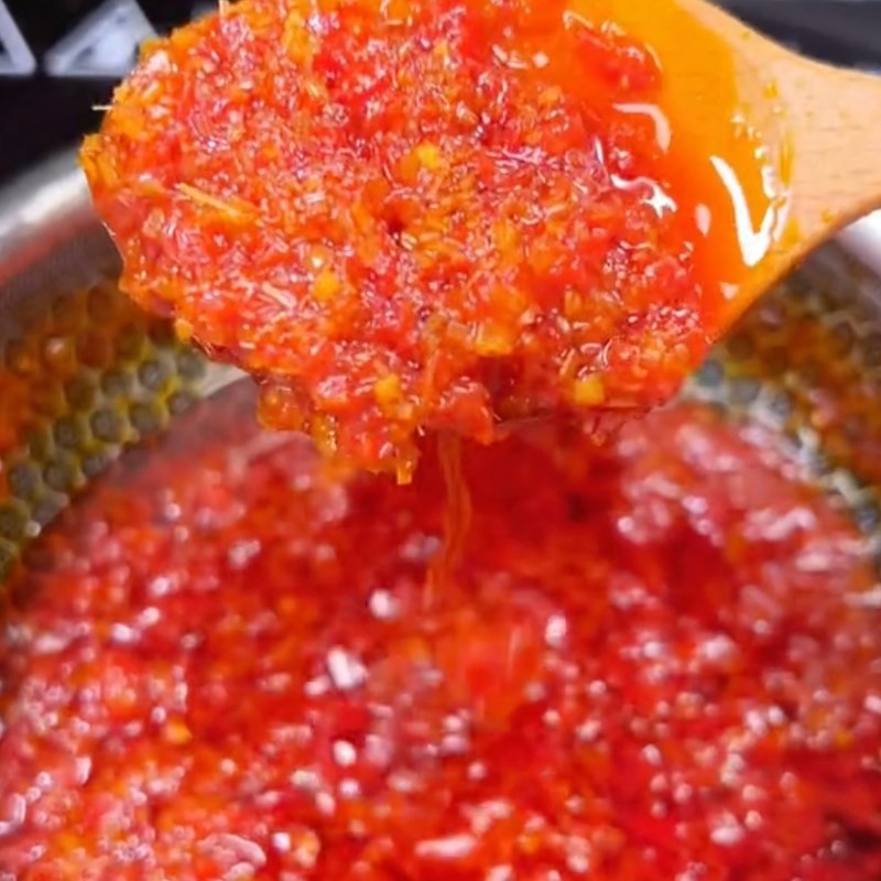 Làm sa tế chay tại nhà cho món bún nấm sa tế chay
