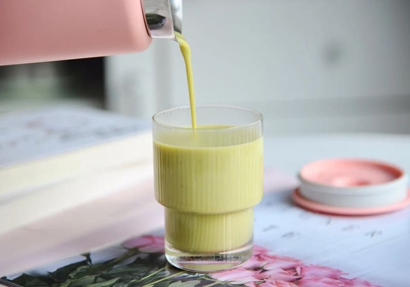 Uống sữa hạt đậu Hà Lan mỗi ngày để tăng cường sức khỏe toàn diện
