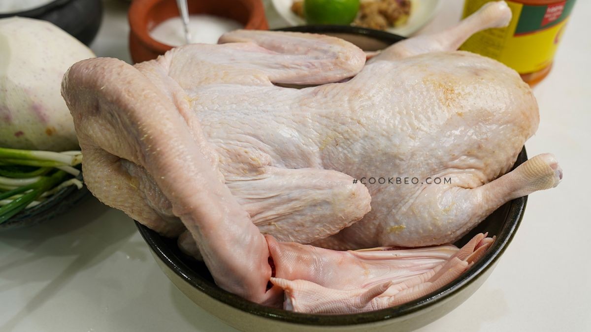 Chọn và sơ chế thịt vịt tươi ngon