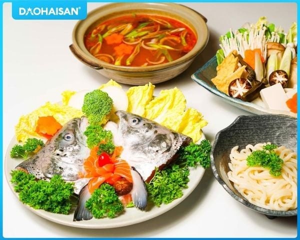 Cách nấu món lẩu ngon đầu cá hồi chua cay hấp dẫn
