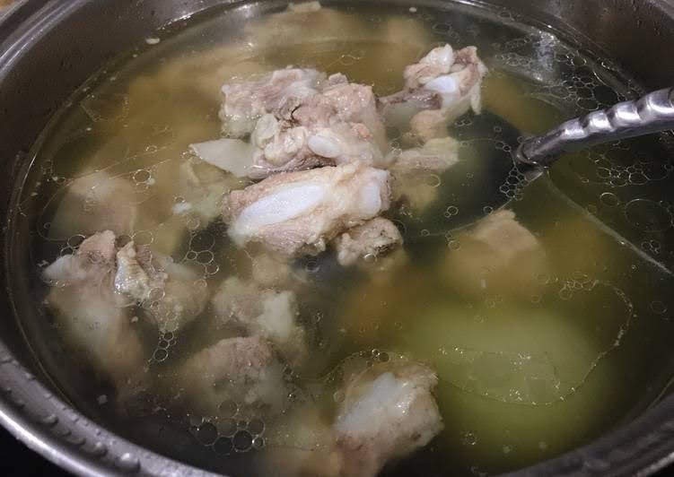 lẩu kim chi thịt heo