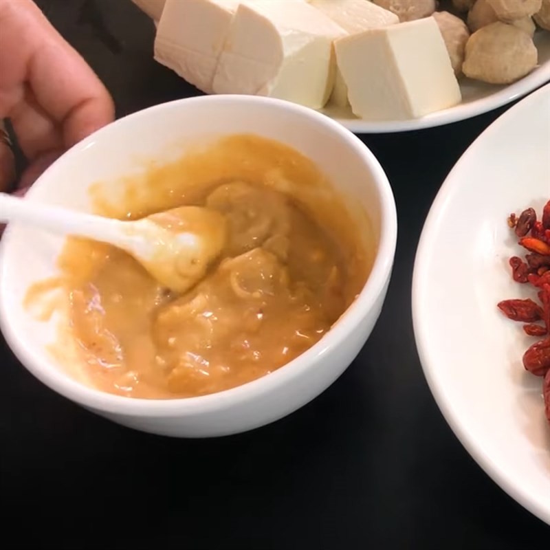Lẩu đuôi bò thuốc bắc đã hoàn thành, sẵn sàng thưởng thức