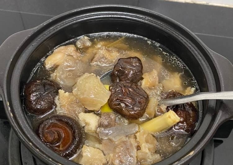 Thành phẩm lẩu gân bò thuốc bắc thơm ngon