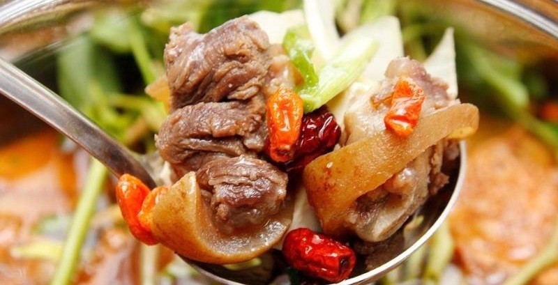 Gân bò đã hầm mềm nhưng vẫn dai giòn