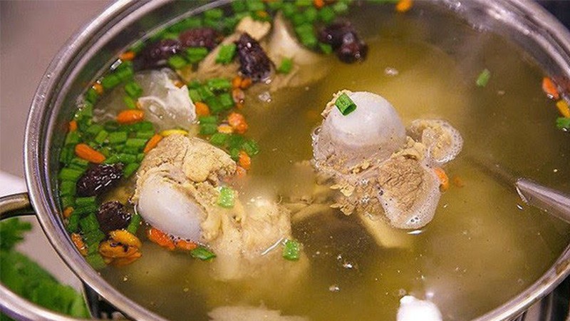 Mẹo hay giúp nước dùng lẩu trong vắt